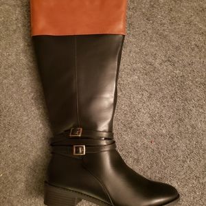 Offers Welcome! NWT SO Boots